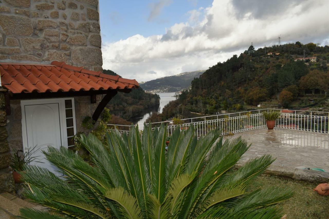 Douro Studio Cinfaes Luaran gambar